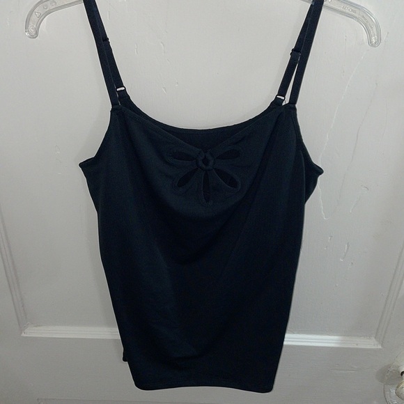 Fabletics Black Petal Tank - Women’s Size Medium - Picture 3 of 5